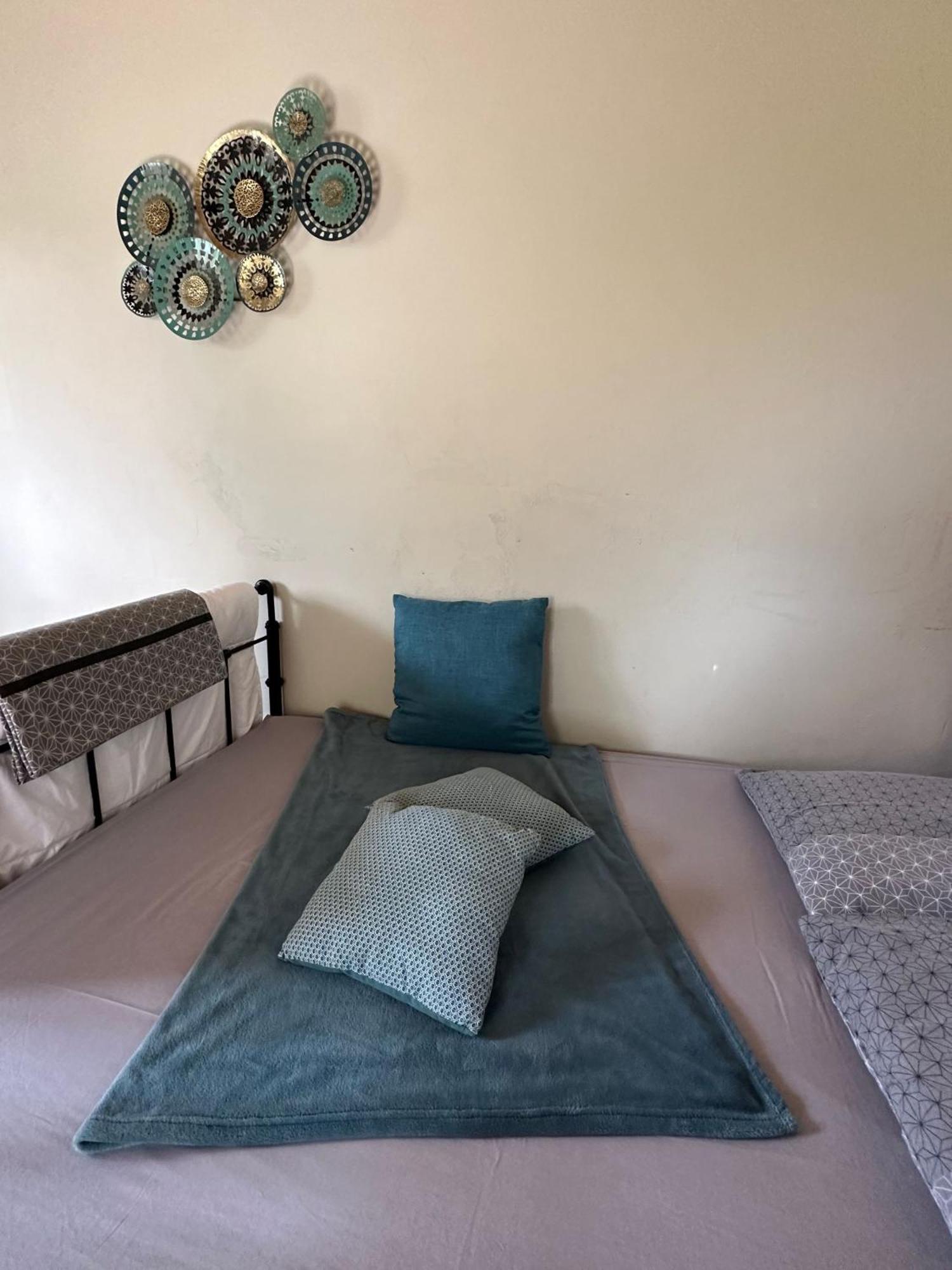 Maisonnette Independante Au Calme Dans Un Grand Jardin Châteauneuf-du-Rhône Extérieur photo